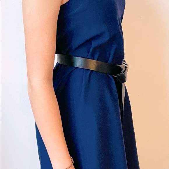 Brand new dress from Canadian designer - Picture 5 of 6